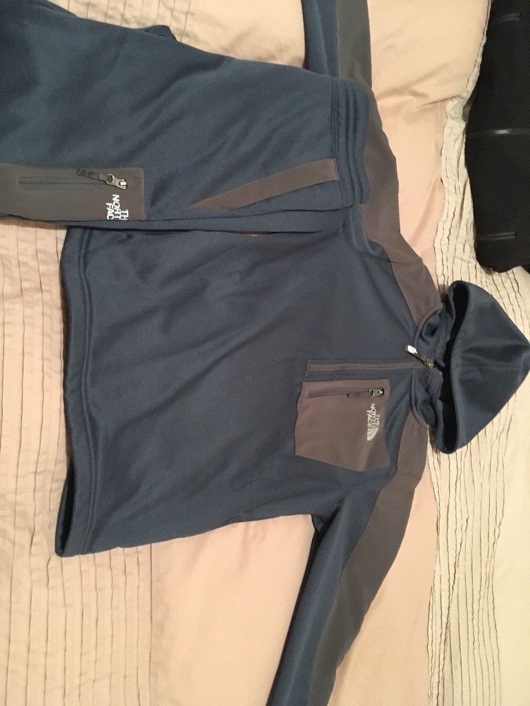 jd north face tracksuit junior